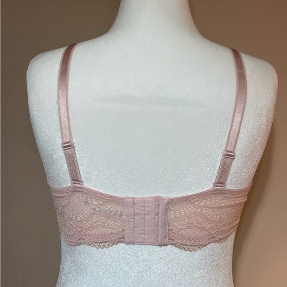 torrid Dusty Rose Lace Underwire Bra - Picture 3 of 5